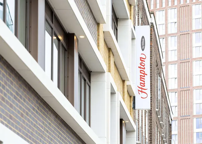 Hampton By Hilton London City